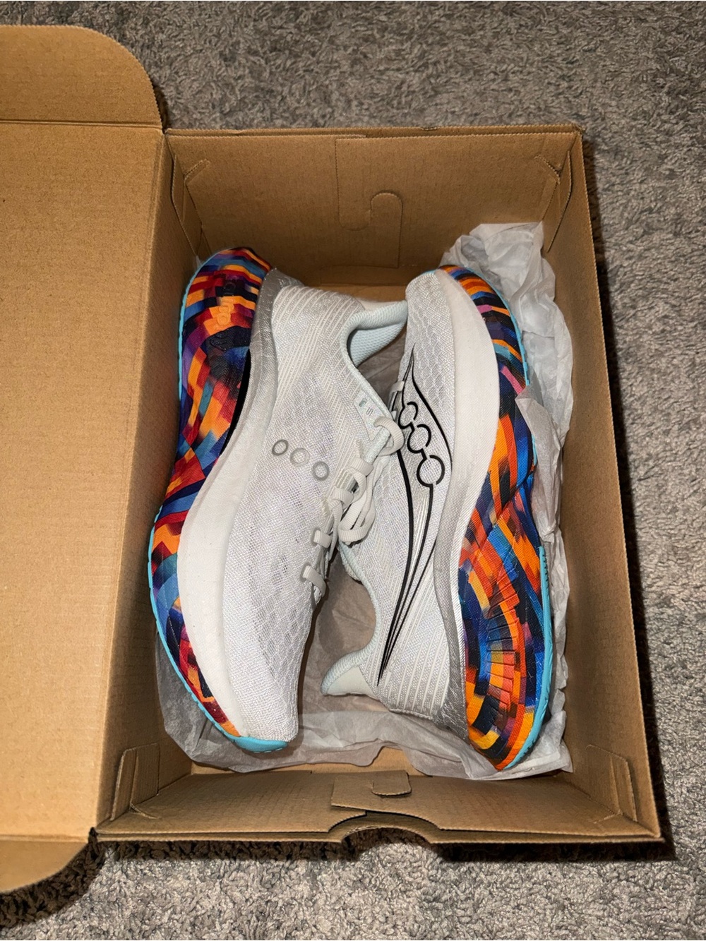 Endorphin Speed 5, Saucony Running Shoes - Picture 4 of 7